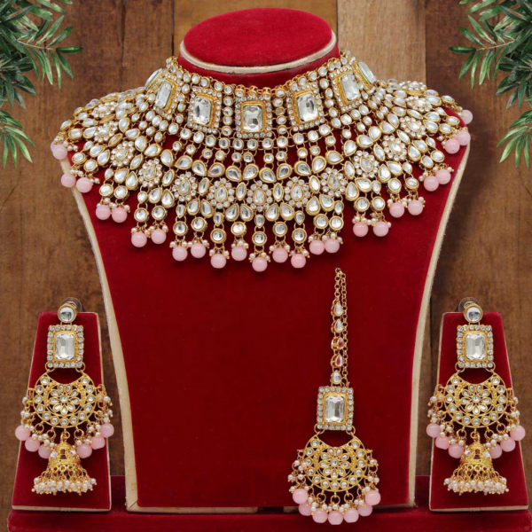 Blush Bloom Kundan Necklace Set