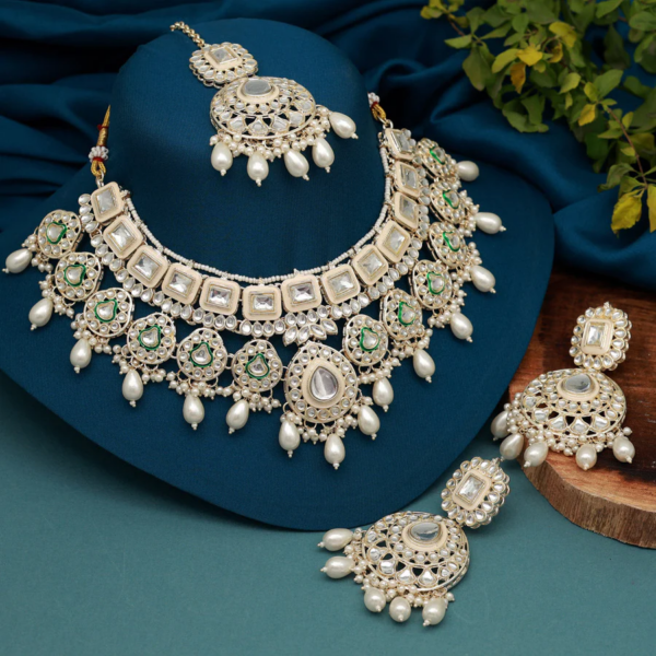 Dazzling Snowdrop: White Kundan Necklace Set