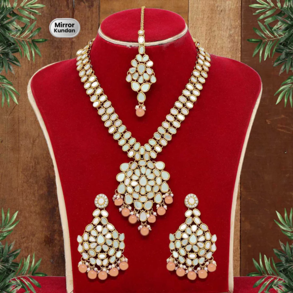 Peach Blossom Radiance: Kundan Mirror Necklaces Set